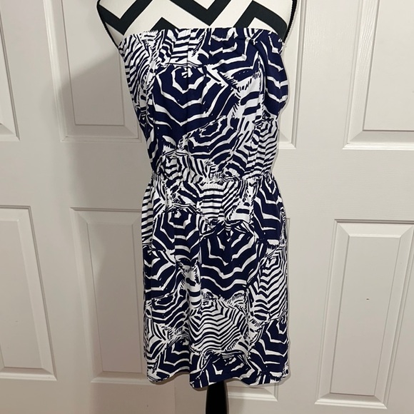 LILLY PULITZER Blue and White Pattern Strapless Sundress - Picture 1 of 5